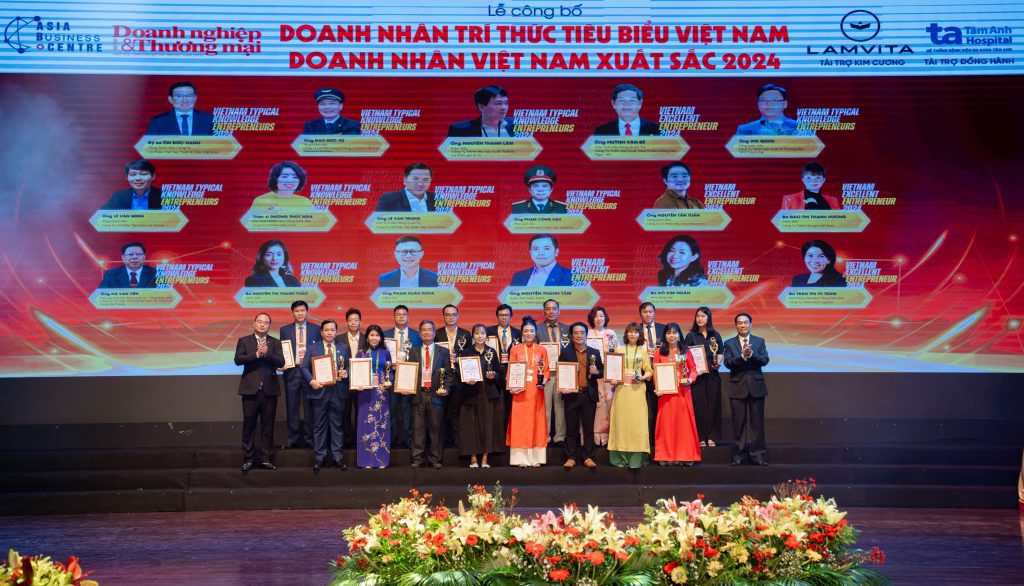 Doanh nhân trí thức tiêu biểu năm 2024