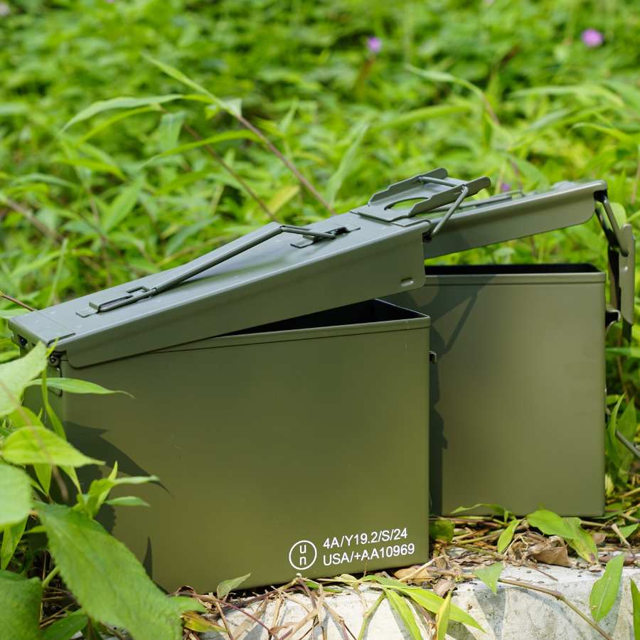 83MEC Ammo cans