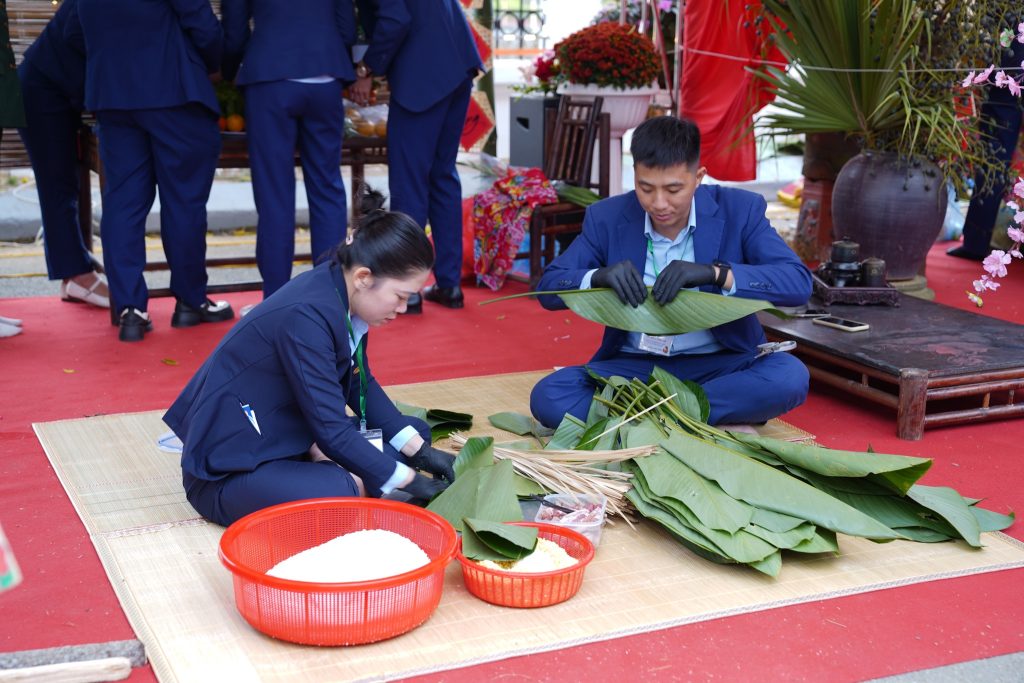 Nhà máy Z183: Chương trình “Tết sum vầy – Xuân ơn Đảng” lan tỏa tinh thần đoàn kết, sẻ chia 624540844 1531914672269438 750029746927612542 n