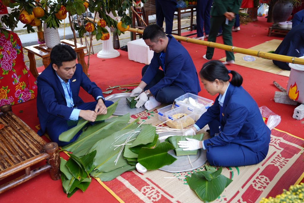 Nhà máy Z183: Chương trình “Tết sum vầy – Xuân ơn Đảng” lan tỏa tinh thần đoàn kết, sẻ chia 625173621 1531915042269401 3656539188828026444 n